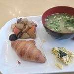 東横INN - 料理写真:モーニングのバイキング
