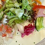 ビストロスリール - 前菜盛り合わせサラダ仕立て