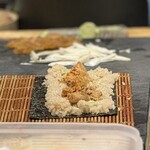 すしやのたい悟 - ２種を、皆で分け分けです。