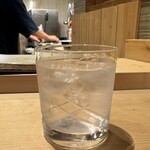 すしやのたい悟 - 飲み切りであり、満々に注いでくれた！ラッキー！