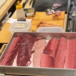 すしやのたい悟 - 仕込みバット、まぐろ！