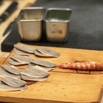 すしやのたい悟 - ５人は新子、私は車エビ、次の準備です♪