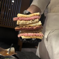 焼肉 牛印 新宿店 - シャトーブリアンステーキサンド