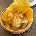 アルベルゴ アスペラ - パン