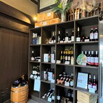 アルベルゴ アスペラ - ワイン売り場