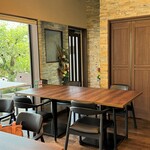 アルベルゴ アスペラ - 店内