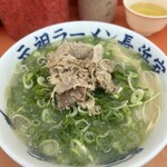 元祖ラーメン長浜家 - デフォの到着