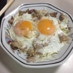 中華料理 鍋善 - 豚入り目玉焼き、中華屋さんでこんなメニューは珍