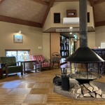 つつじ亭 - 談話室