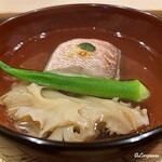 御料理 寺沢 - 甘鯛と海老真薯と陸蓮根に花びら茸の椀物
