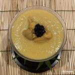 御料理 寺沢 - 玉蜀黍のすり流しに生海胆とキャビア