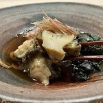 御料理 寺沢 - 鮑が丸々一個使われています