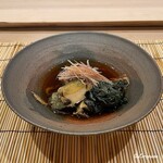 御料理 寺沢 - 鮑と金時草の炊合せ