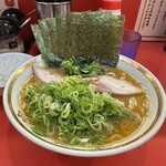 横濱家系ラーメン 裏野中家 - 