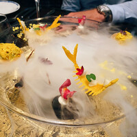 DINING & BAR TABLE 9 TOKYO - 