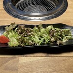 肉の青木商店 - グリーンレタスのサラダ