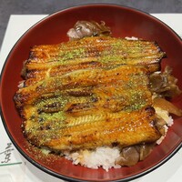 東京竹葉亭 リーガロイヤルホテル店 - うな丼　ごぼう入り