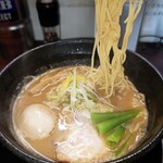 麺の風 祥気 - 濃厚煮干しそば麺リフト