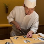 くるますし - こはだのトリミング