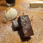 極み焼肉ホルモン 清司 - 