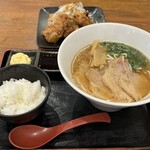 元祖じゃんがららぁめん - 