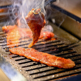 黒毛和牛と銀シャリ 肉の匠_1
