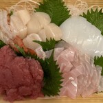 服部商店 - 中落ちとホタテ絶品。