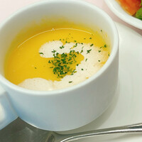 厳選洋食さくらい - セットのスープ