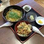 伊都菜彩 まるいとうどん - かきあげ丼＆うどん定食 600円