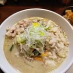 麺の風 祥気 - 牛ホルモン湯麺￥1200