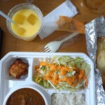 モンスーン - 左上にチキンティッカ