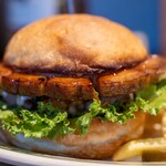 Viva la Burger - 2024.8 ビバラバーガー（2,420円）