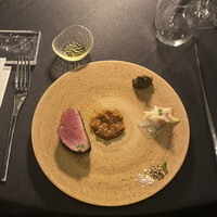 MAISON 8 restaurant - 