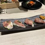 めしや因すけ - 大判道産和牛 ブリスケの炙り肉寿司 4貫盛り