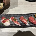 めしや因すけ - 大判道産和牛 ブリスケの炙り肉寿司 4貫盛り