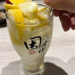 めしや因すけ - まるごと自家製サワー(グレープフルーツ）