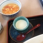 チャイニーズテーブル胡同 - 杏仁豆腐