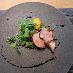 259931780 - 知多豚肩ロースの炭火焼き