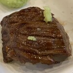 炭火焼肉 ぐら - 極厚牛たんはわさびを付けて…( ﾟДﾟ)ｳﾏｰ