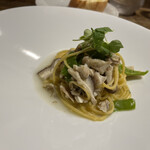 Motivo ワインと料理 - 真鯛と椎茸　自家製麺