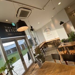 タイニーガーデンキッチン_2