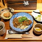 izakaya草 - 肉あんかけ焼きめし