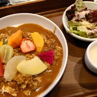 Fruits Bistro SABLIER - 
