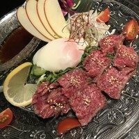 個室 和牛焼肉 吟 難波店 - 