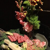個室 和牛焼肉 吟 難波店 - 