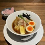酒肴場 屯 - 【限定】冷やしらぁ麺 がごめ昆布水×煮干出汁¥1200、白ご飯¥150
