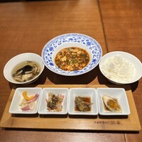老四川 飄香小院 - 