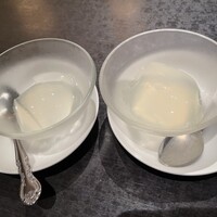 廣東料理 民生 ヒルトンプラザウエスト店 - デザートのライチゼリー