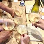 すしやのたい悟 - アルザスの白ワインで乾杯