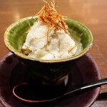 龢 - ごぼうのアイス（¥400）